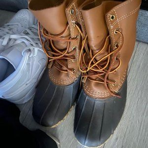 LL Bean Bean Boots - Women Size 9. Great Condition